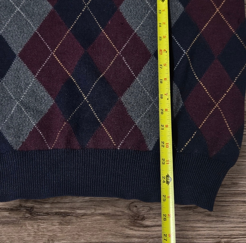 VTG/90s Tricots St Raphael 100% Pure Merino Wool Pullover M Sweater Argyle *Flaw - Picture 5 of 11